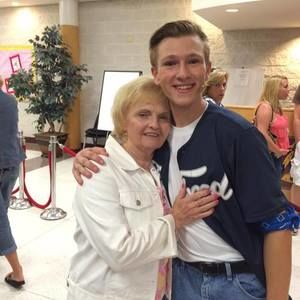 Meet your Posher, Nancy